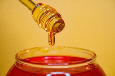 Honey for anti-aging